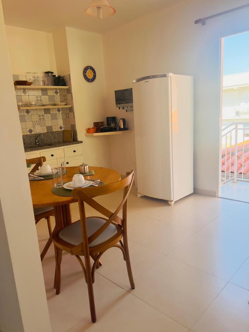Apartamento - Praia Da Armacao Do Pantano Do Sul - Ar Condicionado Florianopolis Bagian luar foto